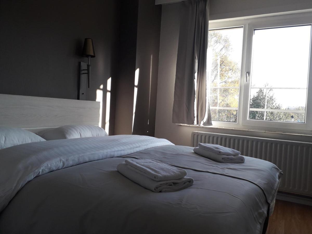 Hotel Auberge Van Strombeek Jette Exterior photo