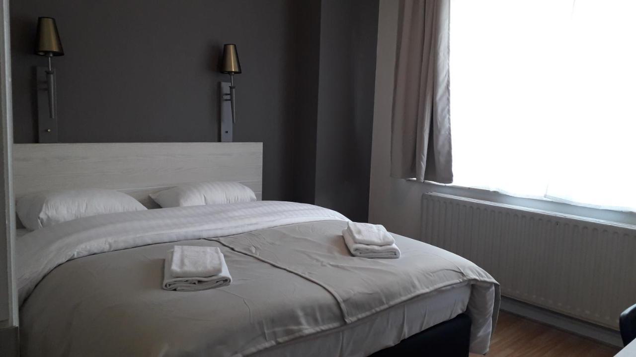 Hotel Auberge Van Strombeek Jette Exterior photo